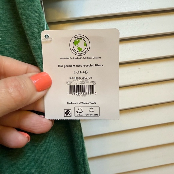 Green 'Cheers!' Graphic T-Shirt Women’s Sz L St. Patrick’s Day Shirt BRAND NEW - Picture 4 of 14